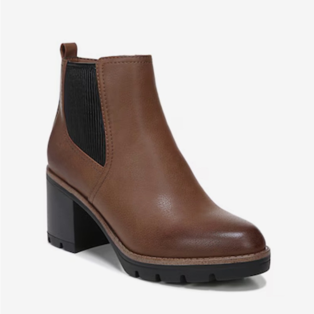 Naturalizer Boots